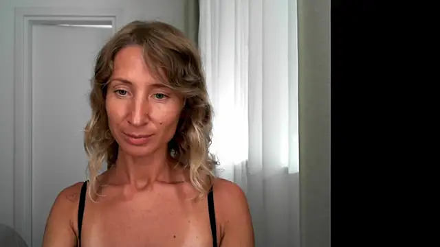 Paevoa online show from September 2025 12:52:02 PM