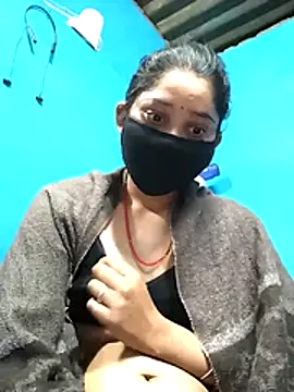 Snapshot of Hot_cupal chatting on November 2025 06:24:02 PM Hot cupal online show from November 2025 06:24:02 PM