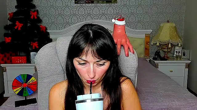 OmniaSher online show from December 2025 10:21:02 AM