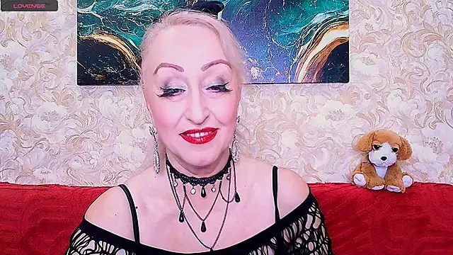  Sara  Smith  online show from June 2026 07:11:02 AM