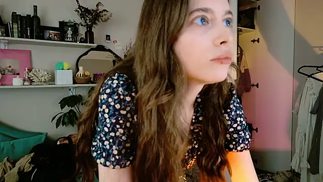 Snapshot of Yoka_paradoXXX chatting on May 2026 12:34:02 PM Yoka paradoXXX online show from May 2026 12:34:02 PM