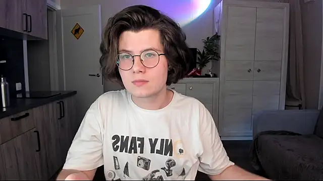 Derek Shameless online show from June 2026 06:34:01 PM