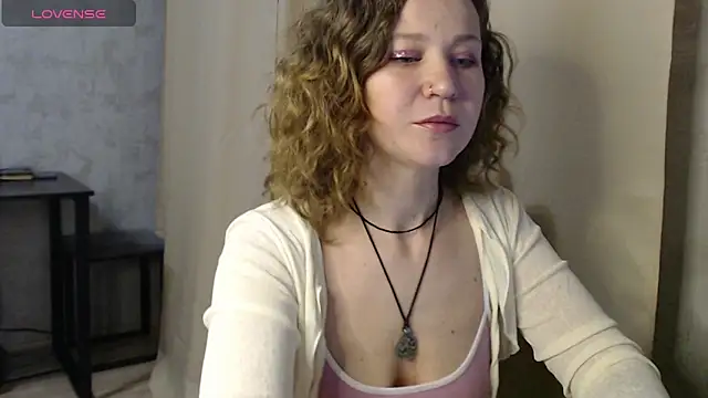 harpermoss online show from October 2025 06:49:02 PM