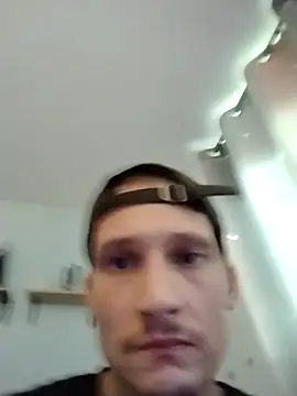 Snapshot of alexxfcuk chatting on September 2025 07:47:01 PM alexxfcuk online show from September 2025 07:47:01 PM