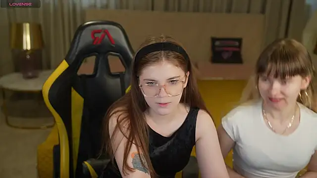 Snapshot of Ava_kiss054 chatting on February 2026 11:39:02 AM Ava kiss054 online show from February 2026 11:39:02 AM