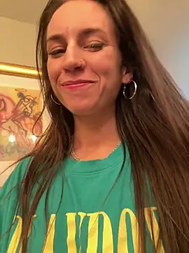 Snapshot of icy_pisces chatting on March 2026 03:23:01 AM icy pisces online show from March 2026 03:23:01 AM