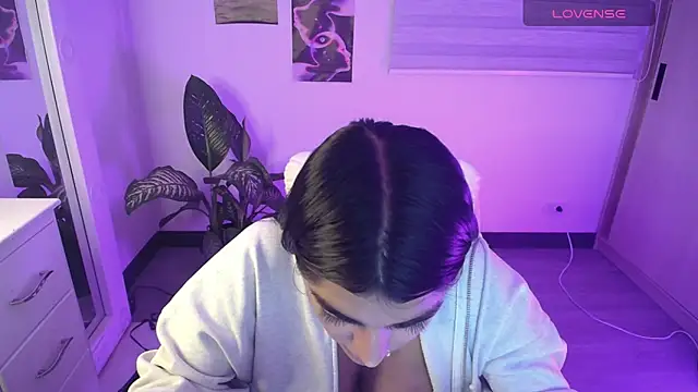 Snapshot of amarasilk_ chatting on July 2026 01:41:01 AM amarasilk online show from July 2026 01:41:01 AM