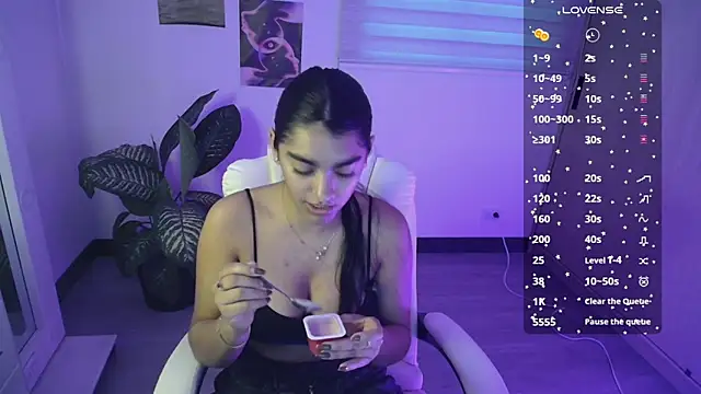 Snapshot of amarasilk_ chatting on July 2026 11:09:02 PM amarasilk online show from July 2026 11:09:02 PM