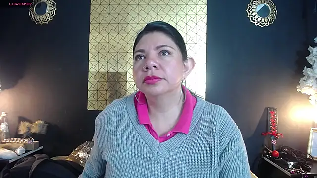 kinky momm online show from March 2026 02:12:01 PM