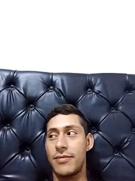 Snapshot of Boy_hot- chatting on September 2025 04:23:01 AM Boy hot- online show from September 2025 04:23:01 AM