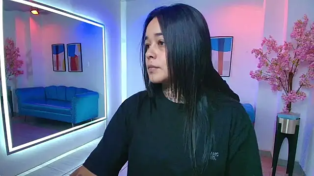 Black roseee online show from May 2026 03:46:01 AM