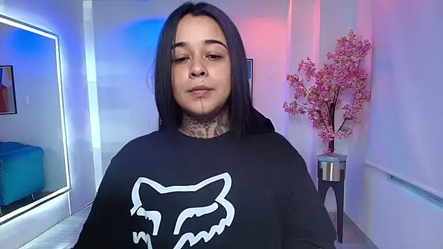 Black roseee online show from May 2026 10:53:02 AM