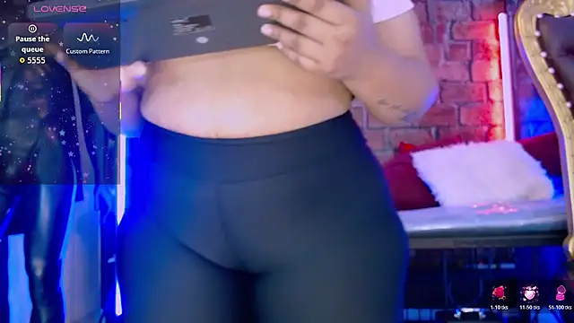 ValeryBerri online show from February 2026 12:15:01 PM