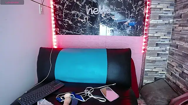 emmydurant online show from October 2025 01:03:02 AM