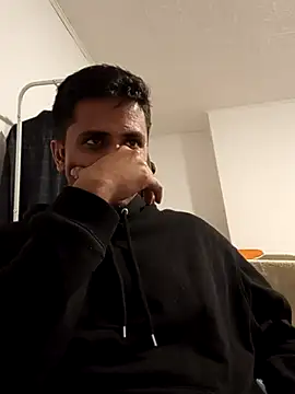 eyepach96 online show from September 2025 09:41:02 PM