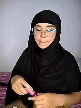 Snapshot of rhizanthella_ chatting on September 2025 09:37:01 PM rhizanthella online show from September 2025 09:37:01 PM