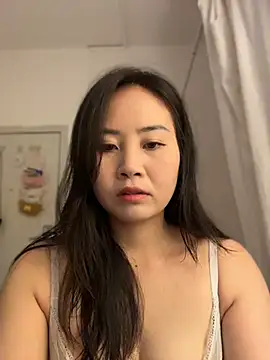 wly2028 online show from July 2026 11:48:02 AM