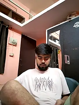 soniriyaa010101 online show from April 2026 03:58:01 PM