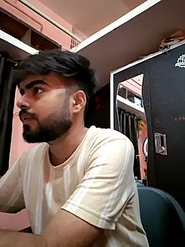 soniriyaa010101 online show from April 2026 09:13:01 PM