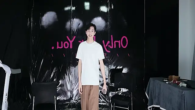 JL-sweetbaby1 online show from April 2026 11:26:02 AM