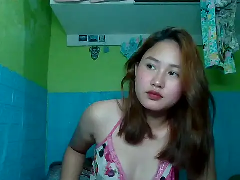 Onetime forever4you online show from October 2025 12:07:02 PM