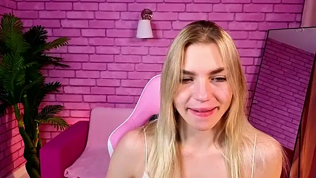 Margo Robbbie online show from October 2025 01:06:01 AM