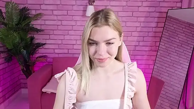 Margo Robbbie online show from November 2025 01:16:02 AM