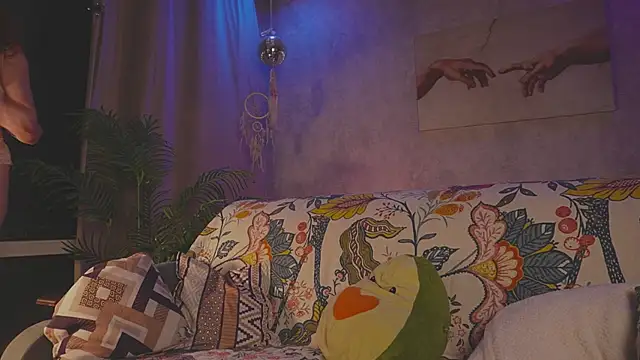 Snapshot of Charming_winky chatting on October 2025 03:35:02 PM Charming winky online show from October 2025 03:35:02 PM