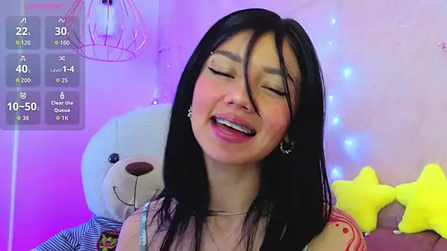 april bennett online show from June 2026 01:45:01 PM