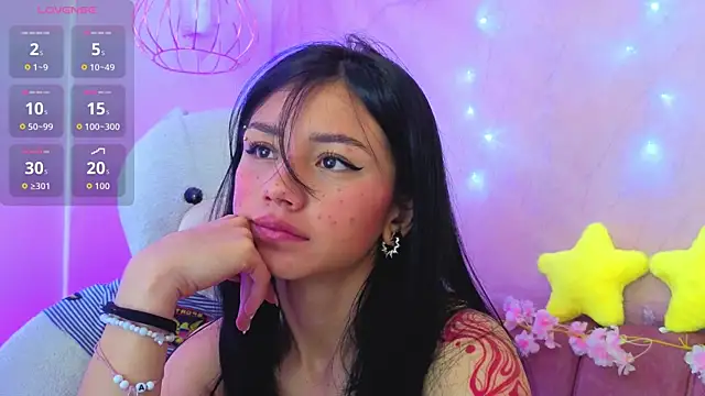 april bennett online show from June 2026 01:21:02 PM