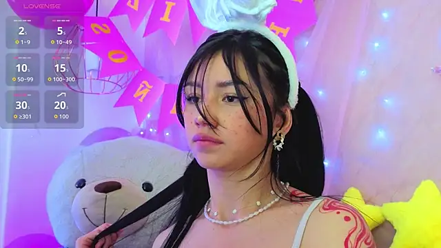 april bennett online show from July 2026 01:50:01 PM
