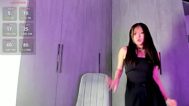 yanyaan online show from September 2025 03:51:01 AM