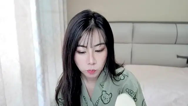 Snapshot of XIAOYU7-2025 chatting on October 2025 07:07:02 AM XIAOYU7-2025 online show from October 2025 07:07:02 AM