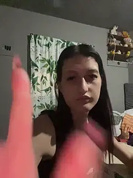 Snapshot of Caroline_daring chatting on April 2026 12:16:02 AM Caroline daring online show from April 2026 12:16:02 AM