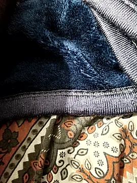 Chanderi19 online show from March 2026 05:18:01 PM