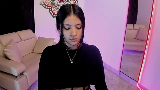 Snapshot of Candy_fox_19 chatting on March 2026 04:26:01 PM Candy fox 19 online show from March 2026 04:26:01 PM