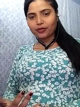 Hot-Pooja25 online show from February 2026 01:03:02 PM