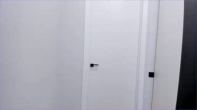 Snapshot of Maakimita chatting on November 2025 08:02:02 AM Maakimita online show from November 2025 08:02:02 AM