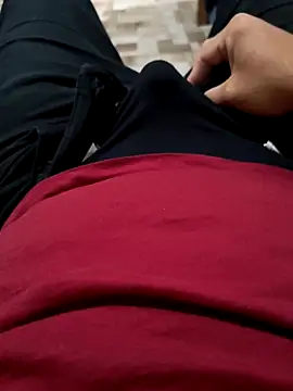 Snapshot of Enriquee147 chatting on October 2025 10:58:02 PM Enriquee147 online show from October 2025 10:58:02 PM