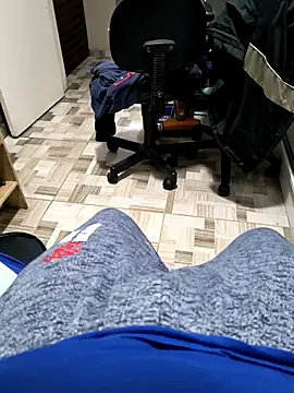 Snapshot of Enriquee147 chatting on October 2025 01:01:02 PM Enriquee147 online show from October 2025 01:01:02 PM