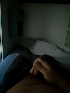 Snapshot of Enriquee147 chatting on January 2026 11:58:02 AM Enriquee147 online show from January 2026 11:58:02 AM