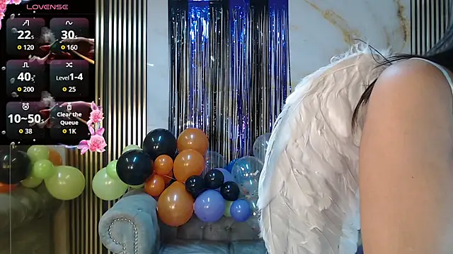 catalina5 s online show from October 2025 01:34:02 PM