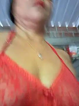 Lucerito-Hot online show from November 2025 01:29:02 PM