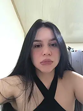 Daniela-rosee online show from May 2026 10:58:01 PM