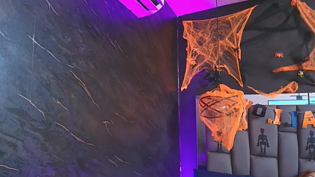 kissme luna online show from October 2025 06:58:02 PM