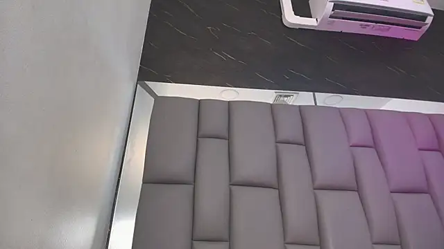 kissme luna online show from March 2026 07:09:02 PM