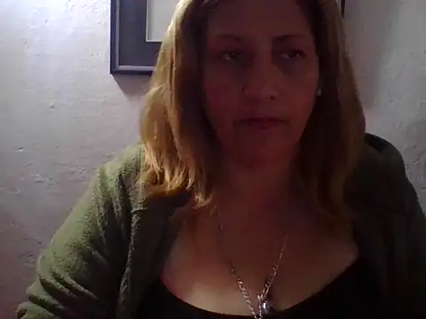 ROOMIINA online show from October 2025 05:57:01 PM