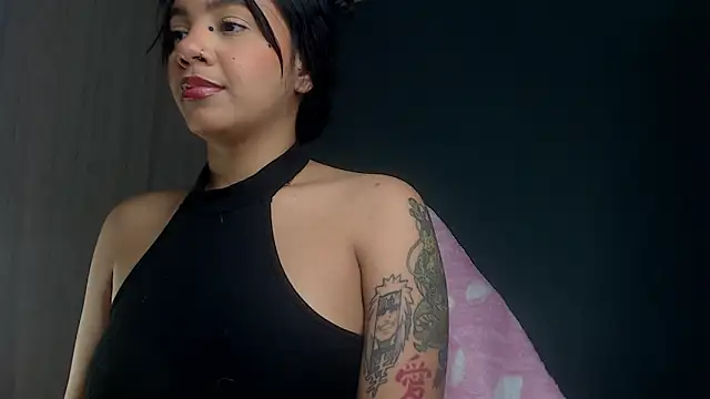 Snapshot of ObeyVal chatting on October 2025 11:12:02 PM ObeyVal online show from October 2025 11:12:02 PM