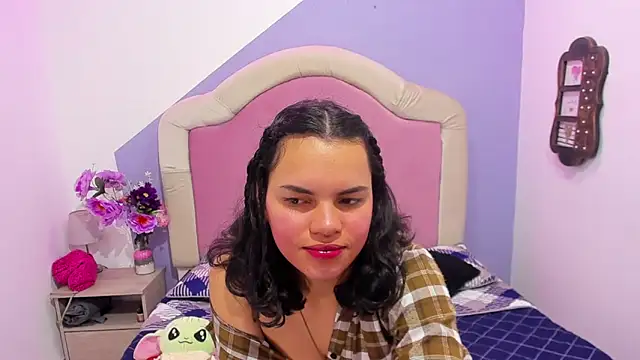 Snapshot of Angelina_rossy chatting on October 2025 04:00:02 AM Angelina rossy online show from October 2025 04:00:02 AM