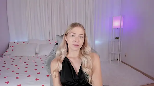 Susan Mimi online show from September 2025 02:35:01 AM